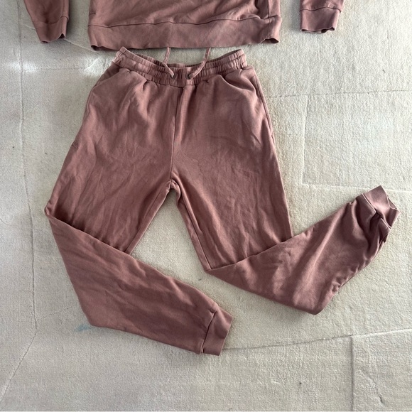 Women's Mauve sweat Set - Picture 2 of 5